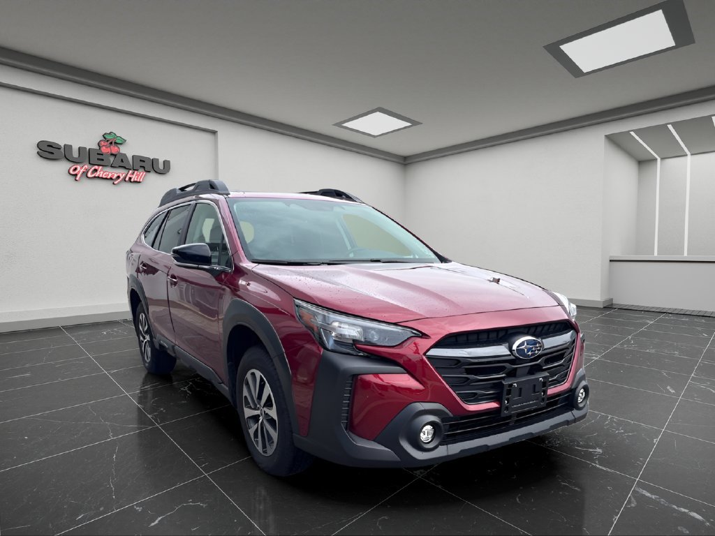 Used 2025 Subaru Outback Premium AWD/4WD image 2