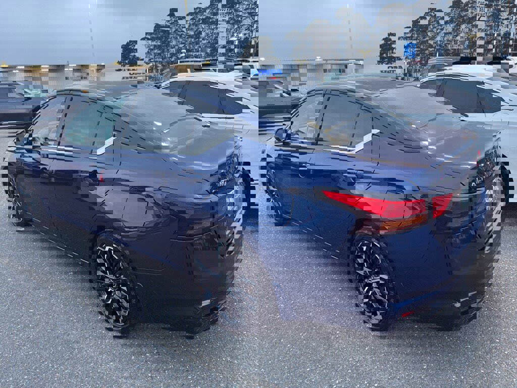 Used 2024 Nissan Altima 2.5 SR w/ SR Premium Package image 3