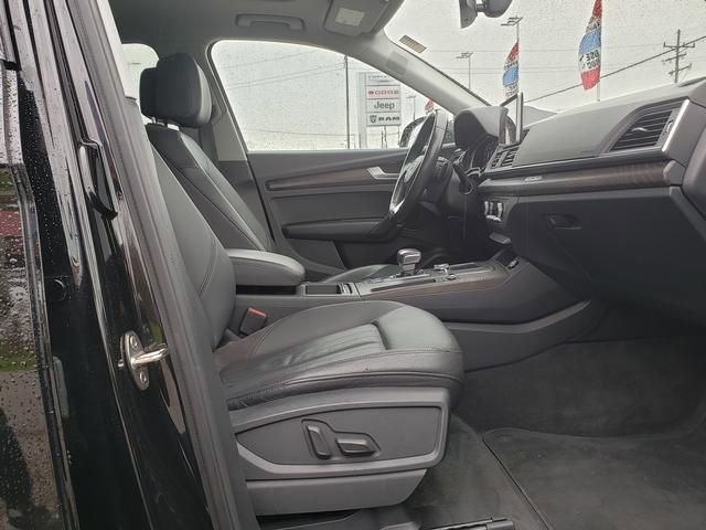Used 2018 Audi Q5 2.0T Premium Plus w/ Premium Plus Package AWD/4WD image 20