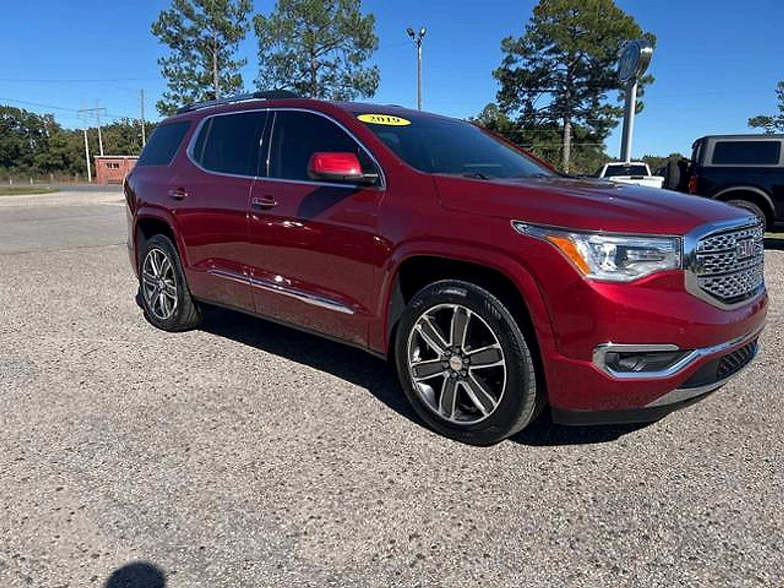 Used 2019 GMC Acadia Denali w/ Technology Package image 4