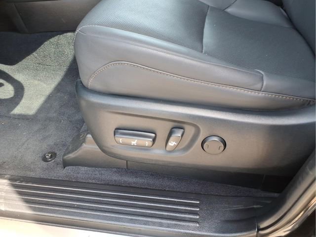 Used 2023 Lexus GX 460 Premium w/ Premium Plus Package image 21