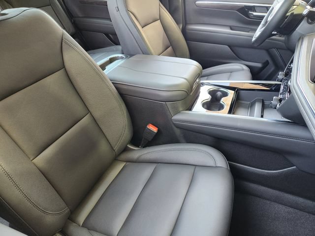 Certified 2026 Chevrolet Tahoe Z71 w/ Comfort Package AWD/4WD image 10