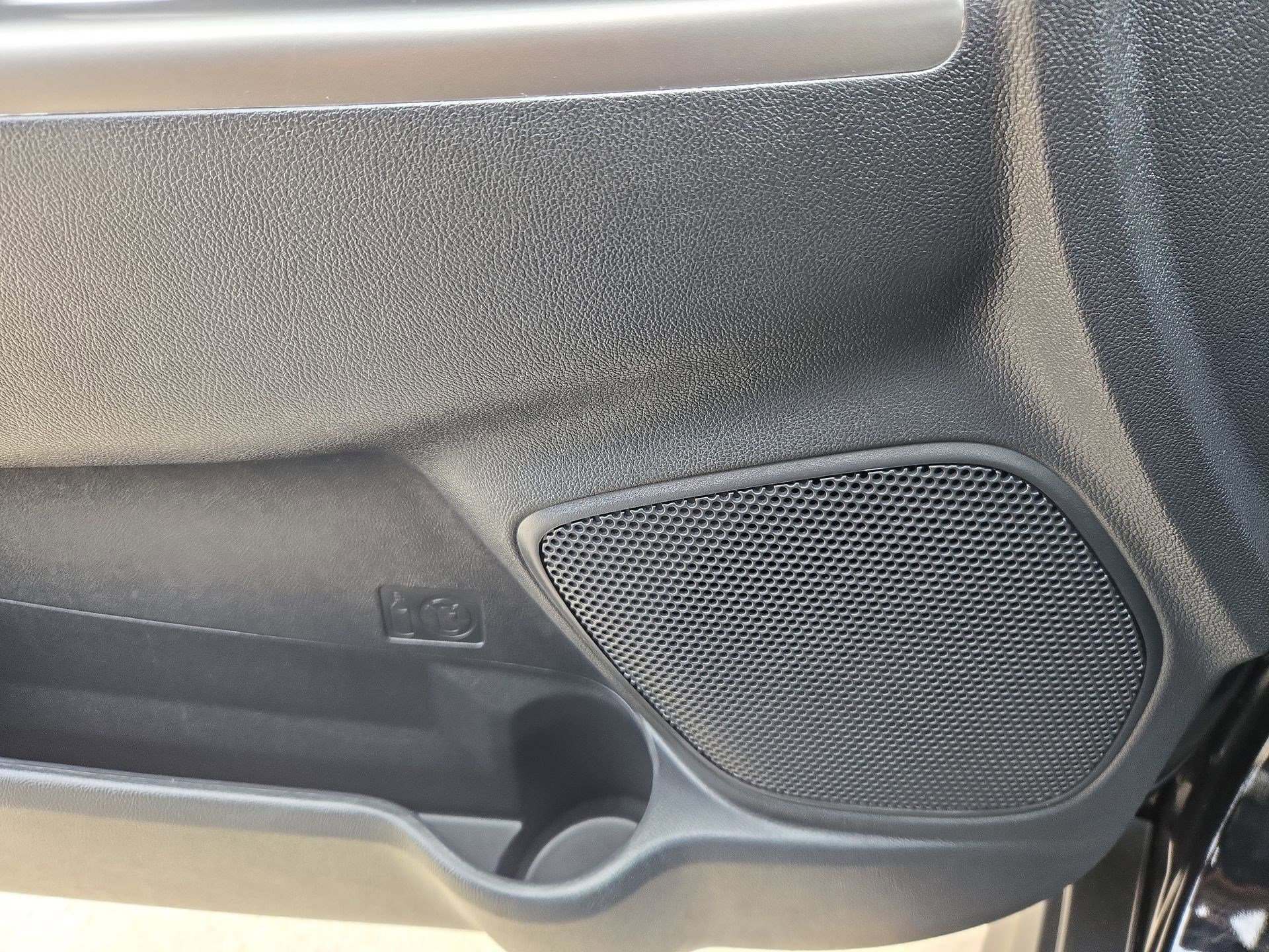 Used 2025 Mitsubishi Outlander Sport AWD image 15