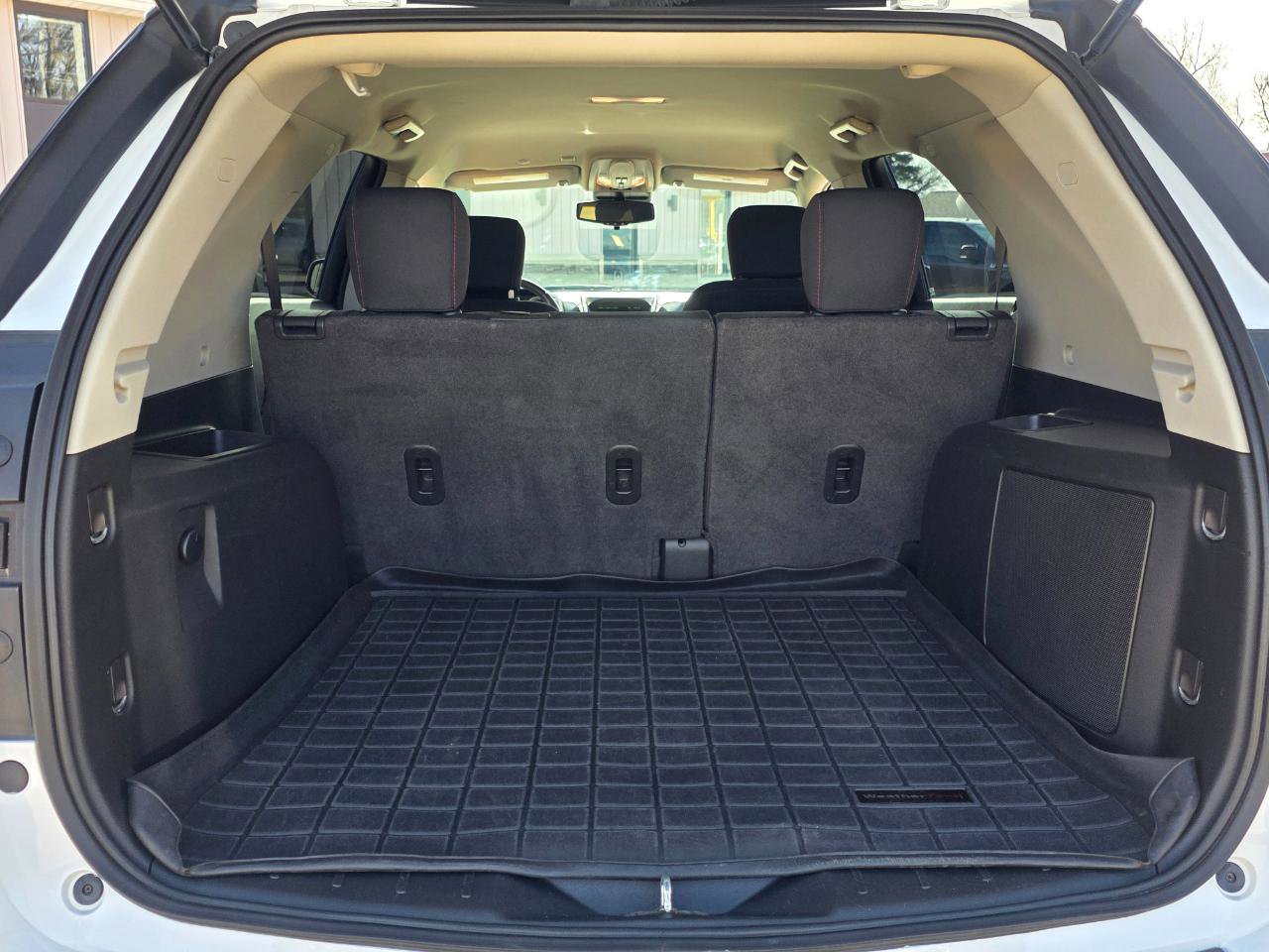 Used 2017 Chevrolet Equinox LT w/ Convenience Package image 17