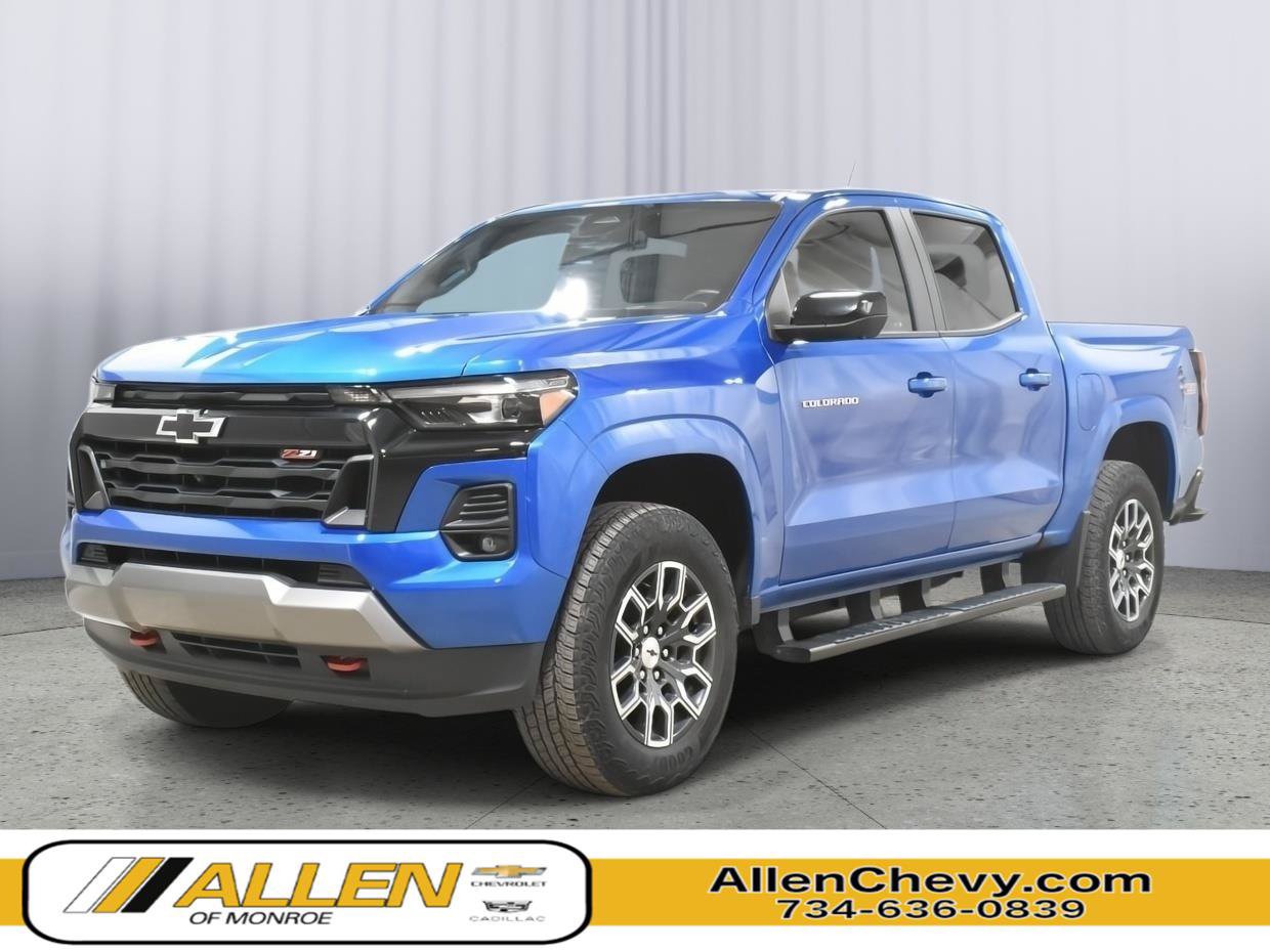 Used 2023 Chevrolet Colorado Z71 w/ Z71 Convenience Package 2 AWD/4WD image 1