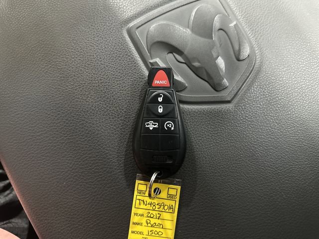 Used 2017 RAM 1500 Big Horn AWD/4WD image 31