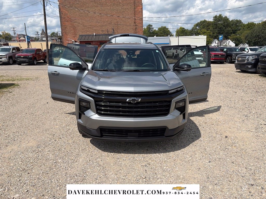 Used 2026 Chevrolet Traverse LT w/ Midnight/Sport Edition AWD/4WD image 33