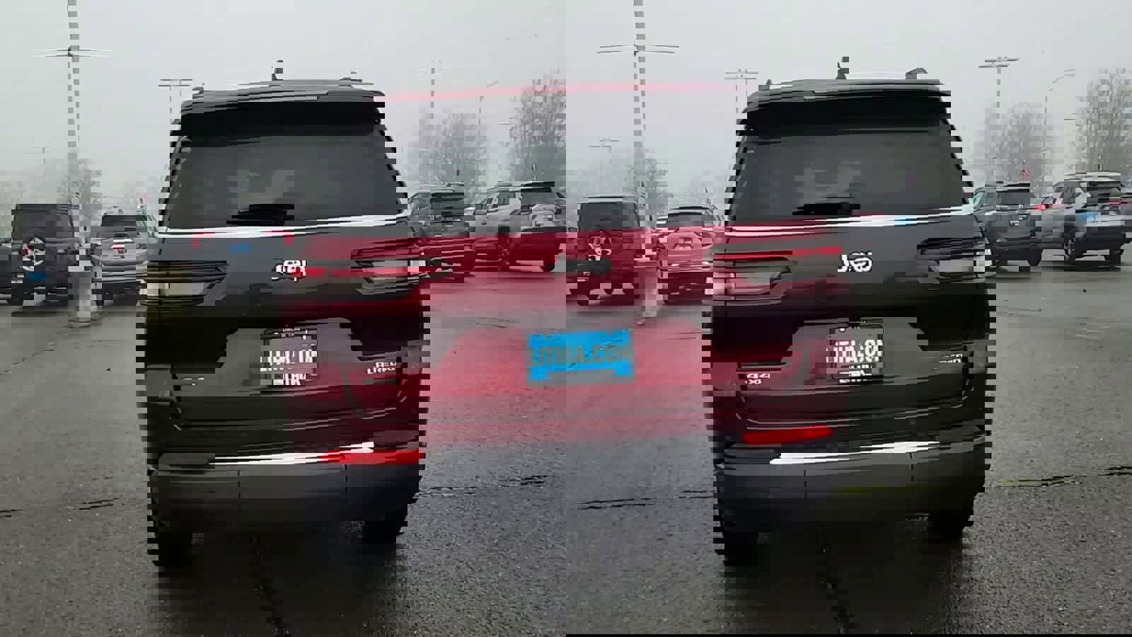 Used 2024 Jeep Grand Cherokee L Laredo w/ Luxury Tech Group I image 7