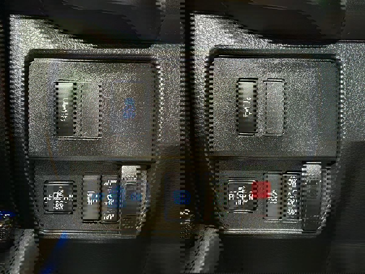 Used 2021 Toyota Tacoma TRD Sport w/ Technology Package image 42