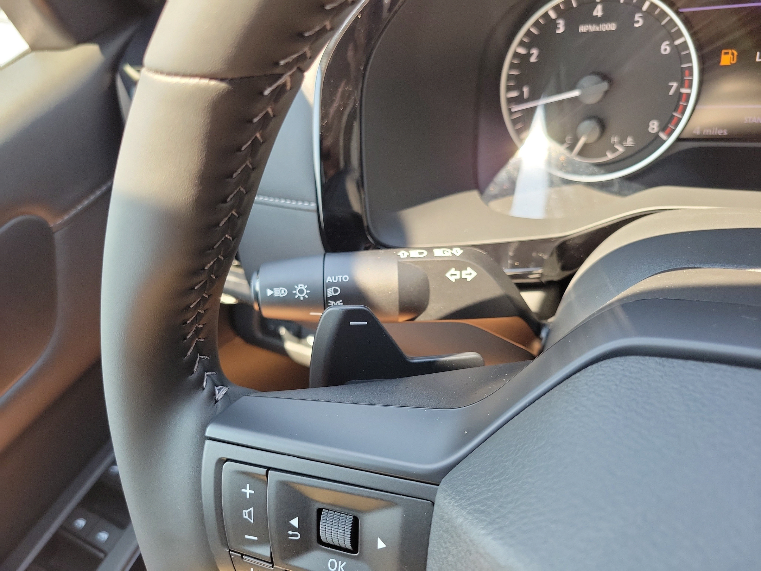 New 2026 Nissan Pathfinder SV w/ Cargo Package FWD image 24