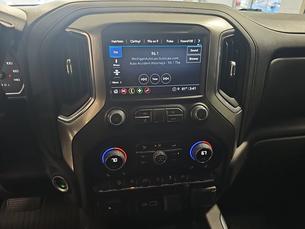 Certified 2022 Chevrolet Silverado 1500 RST AWD/4WD image 25