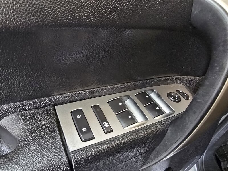 Used 2013 Chevrolet Silverado 1500 LT RWD image 17
