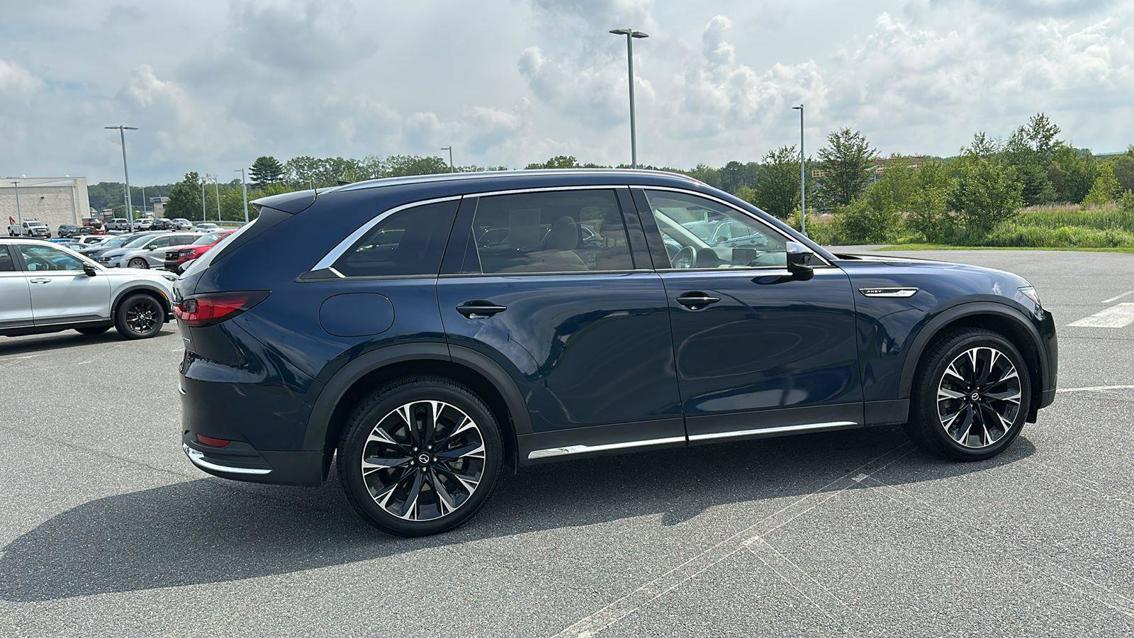 Used 2024 MAZDA CX-90 Plug-In Hybrid w/ Premium Plus image 5