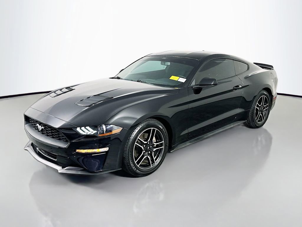 Used 2018 Ford Mustang Coupe w/ Equipment Group 101A RWD video 3