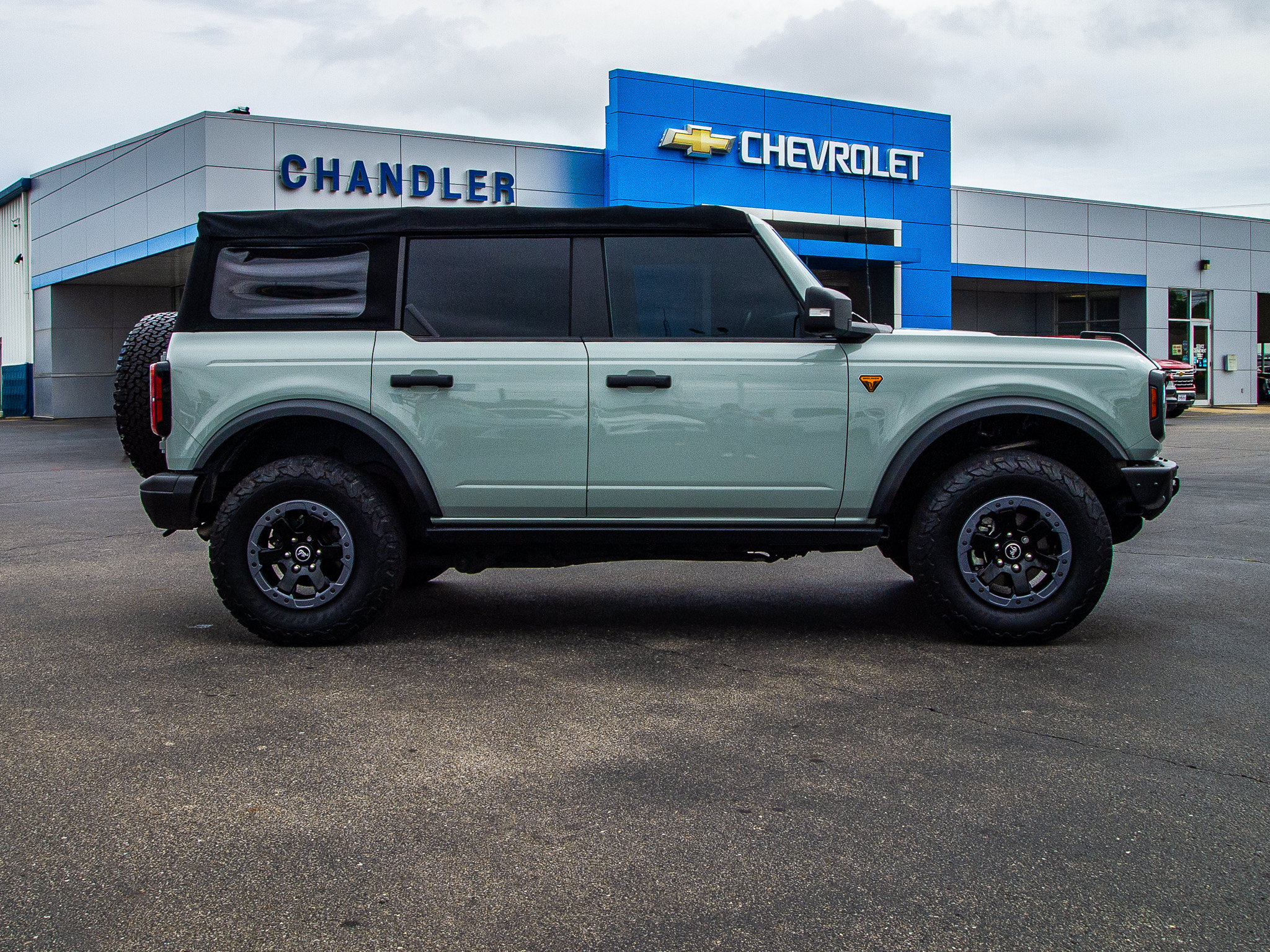 Used 2021 Ford Bronco Badlands AWD/4WD image 8