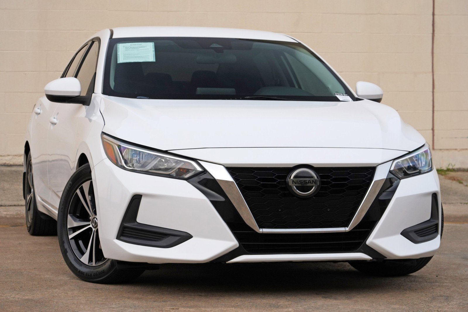 Used 2021 Nissan Sentra SV FWD image 2