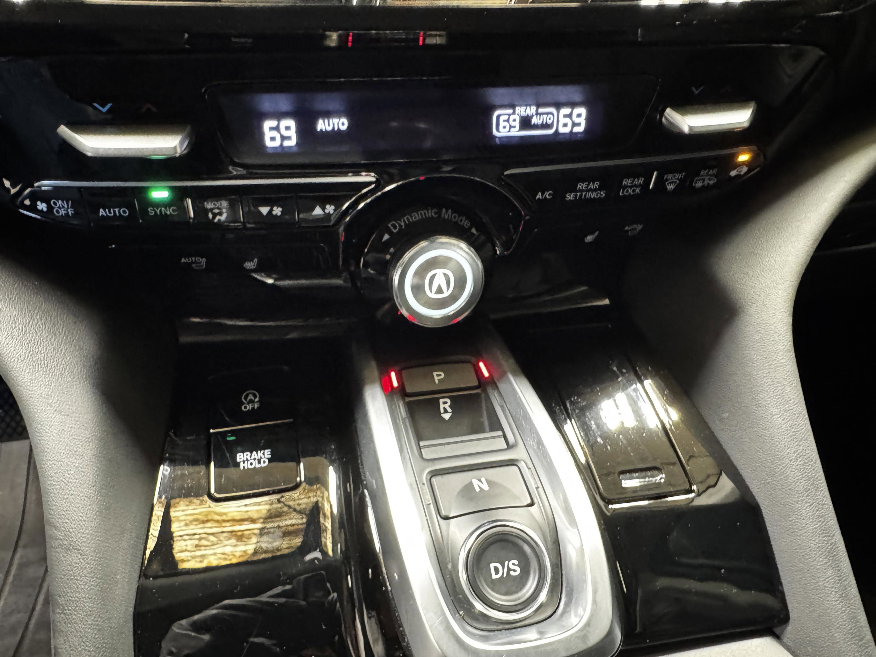 Certified 2023 Acura MDX FWD w/ Technology Package image 28
