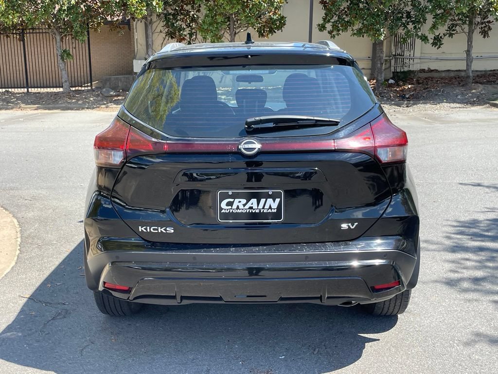 Used 2023 Nissan Kicks SV FWD image 6