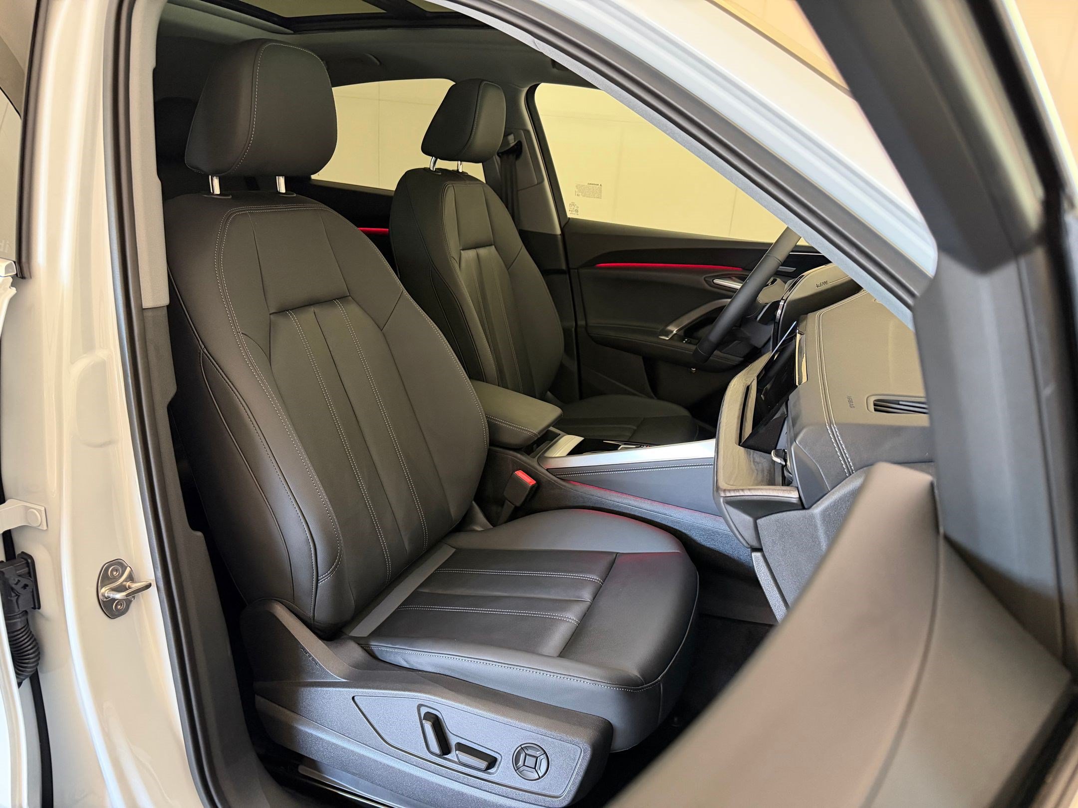 New 2026 Audi Q5 Premium Plus AWD/4WD image 32