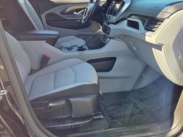 Used 2024 GMC Terrain SLE image 20