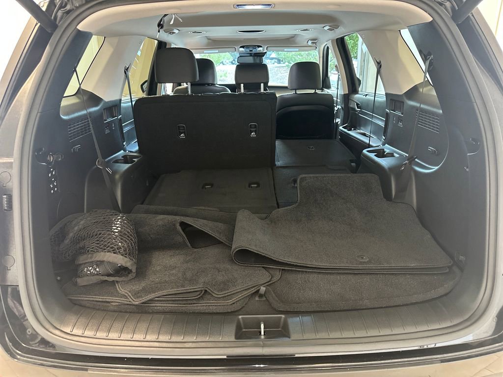 Used 2022 Hyundai Palisade SEL w/ 8P Bench Seat Package image 28