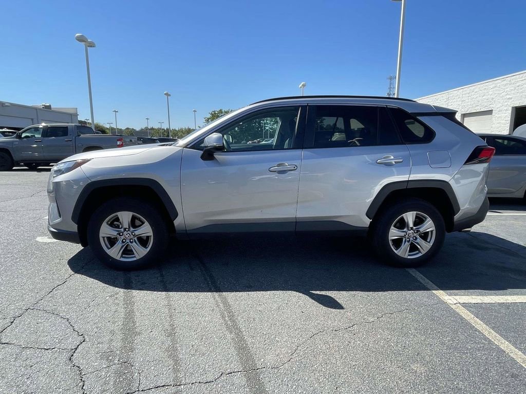 Used 2023 Toyota RAV4 XLE w/ Convenience Package AWD/4WD image 12