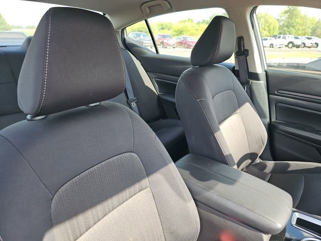 Used 2024 Nissan Altima 2.5 SV image 30