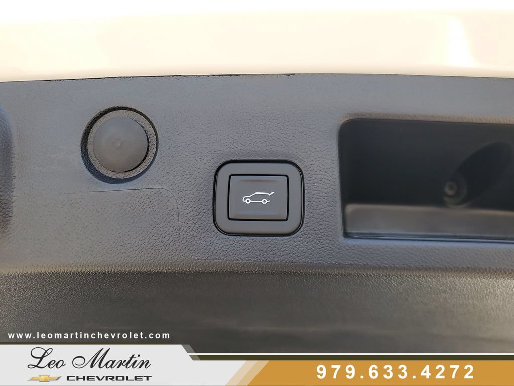 New 2026 Chevrolet Equinox LT w/ Convenience Package II FWD image 7