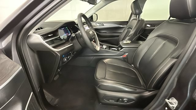 Used 2022 Jeep Grand Cherokee Limited 4xe AWD/4WD image 12