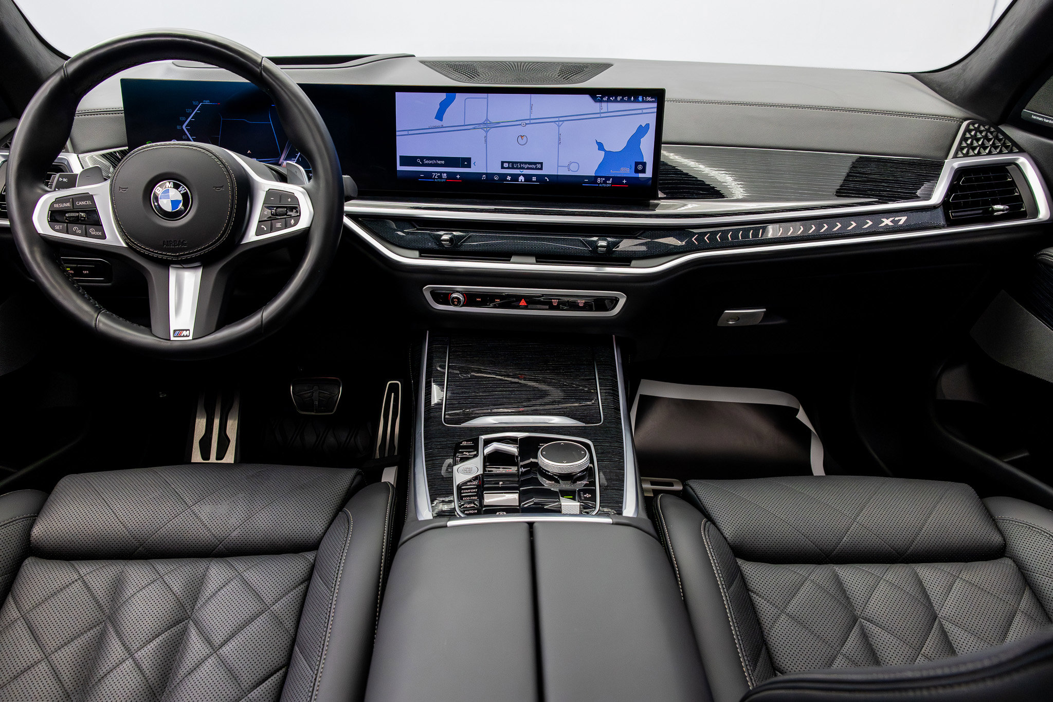 Used 2024 BMW X7 xDrive40i w/ M Sport Package image 44