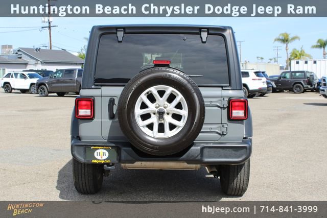 Used 2023 Jeep Wrangler Sport S image 4