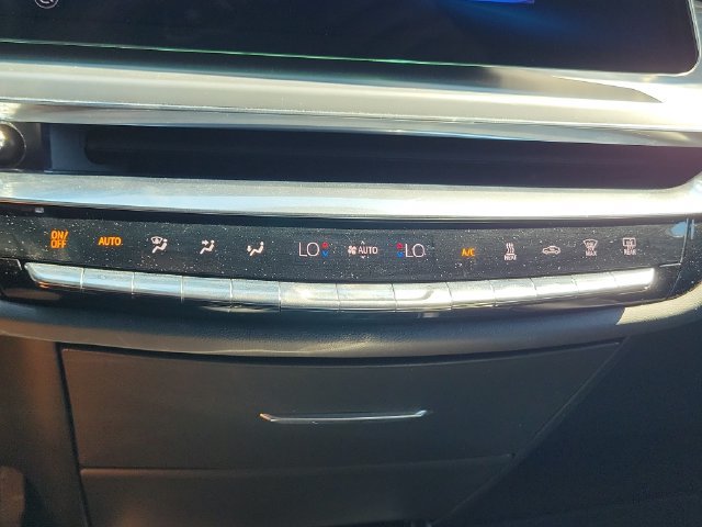 Certified 2024 Cadillac Lyriq Sport AWD/4WD image 31