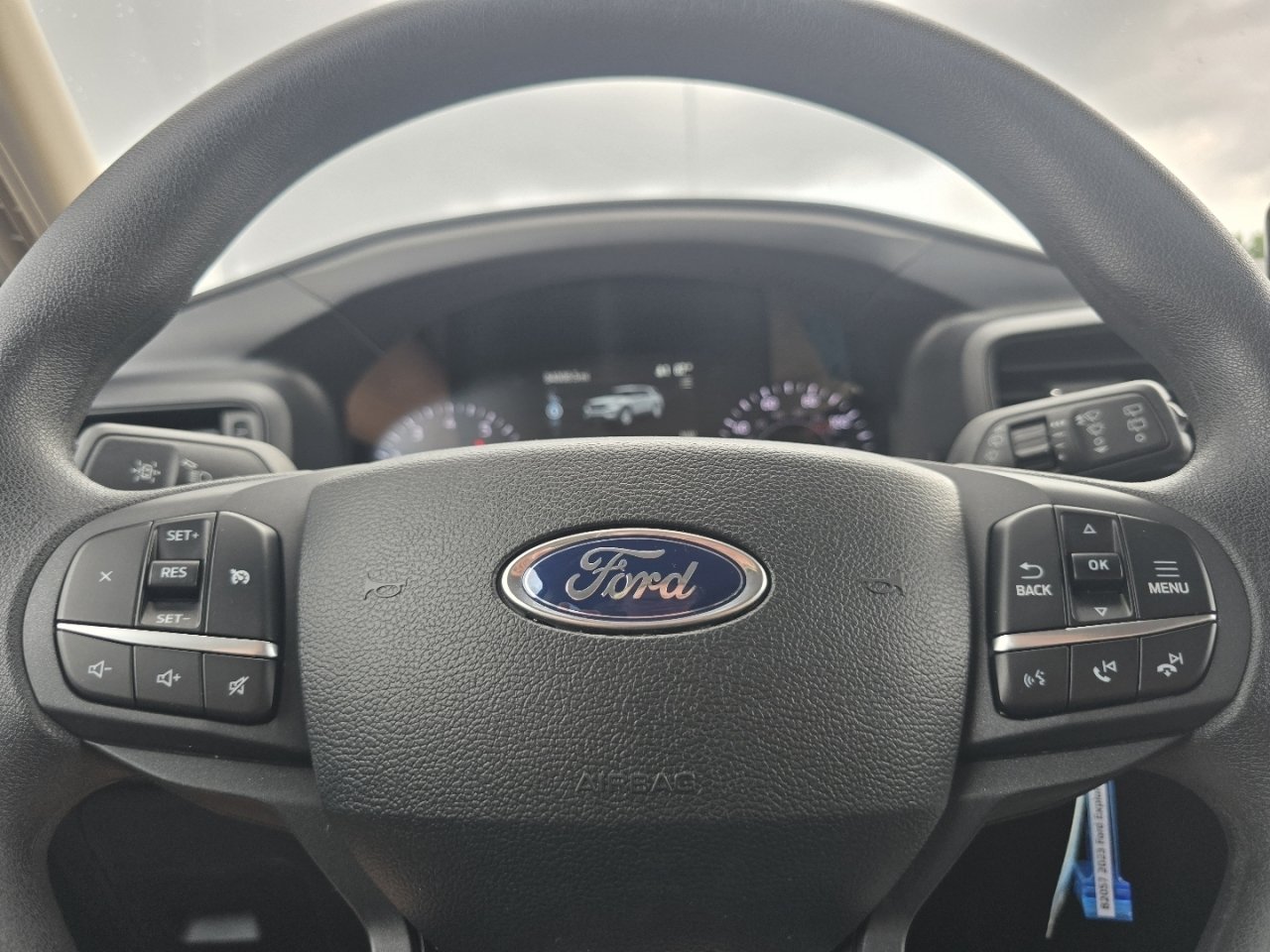 Used 2023 Ford Explorer 4WD image 24
