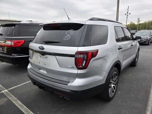 Used 2019 Ford Explorer Sport image 7