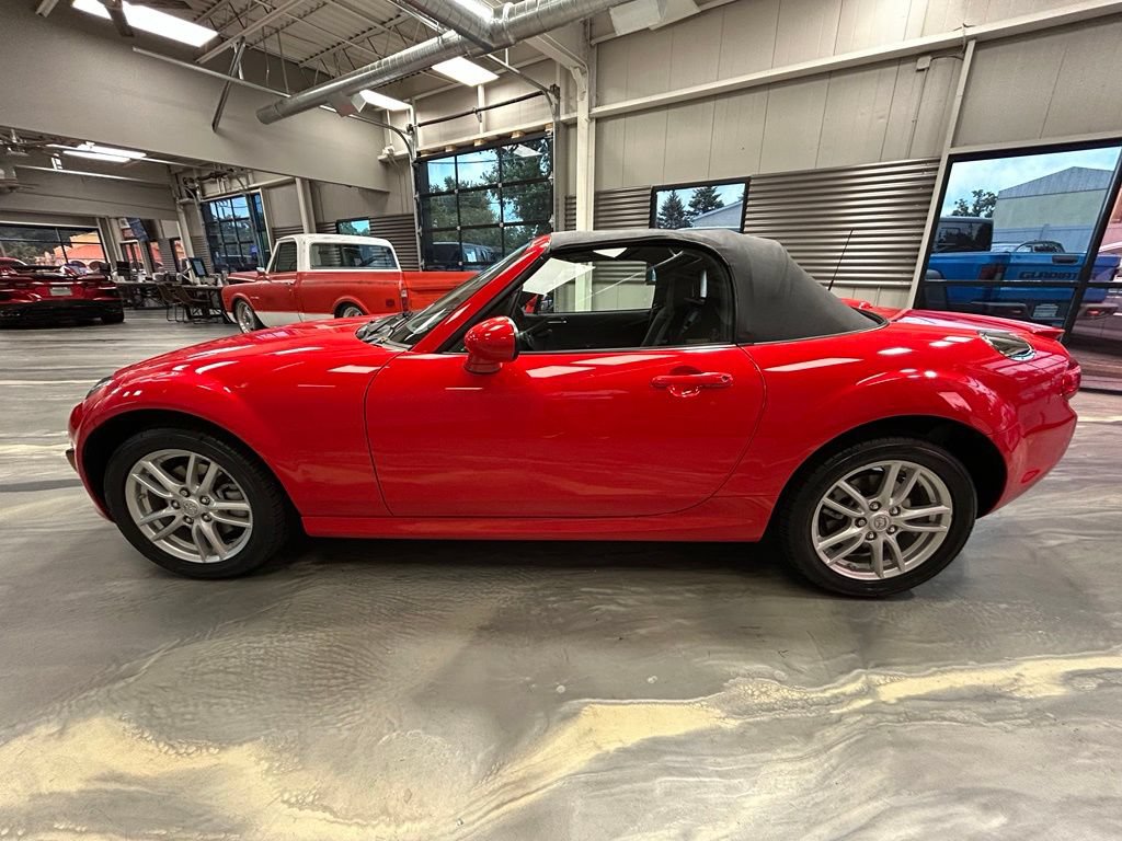 Used 2012 MAZDA MX-5 Miata Sport w/ Convenience Pkg RWD image 30