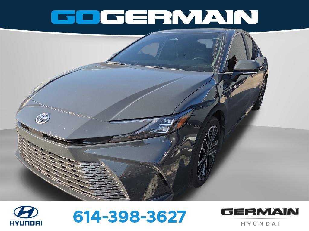 Used 2025 Toyota Camry XSE AWD/4WD image 4