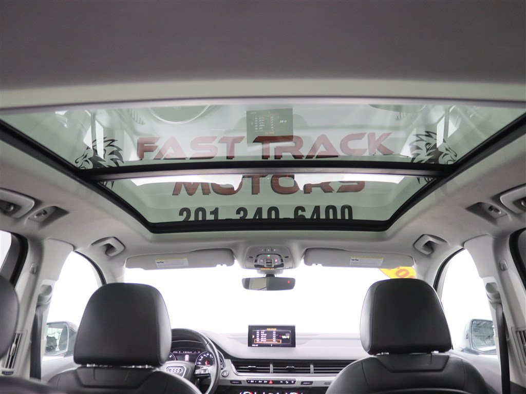 Used 2019 Audi Q7 2.0T Premium w/ Convenience Package AWD/4WD image 12