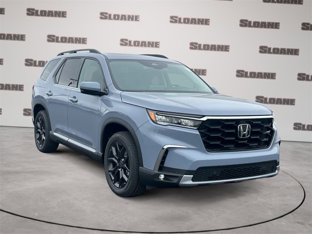 New 2025 Honda Pilot Touring image 7