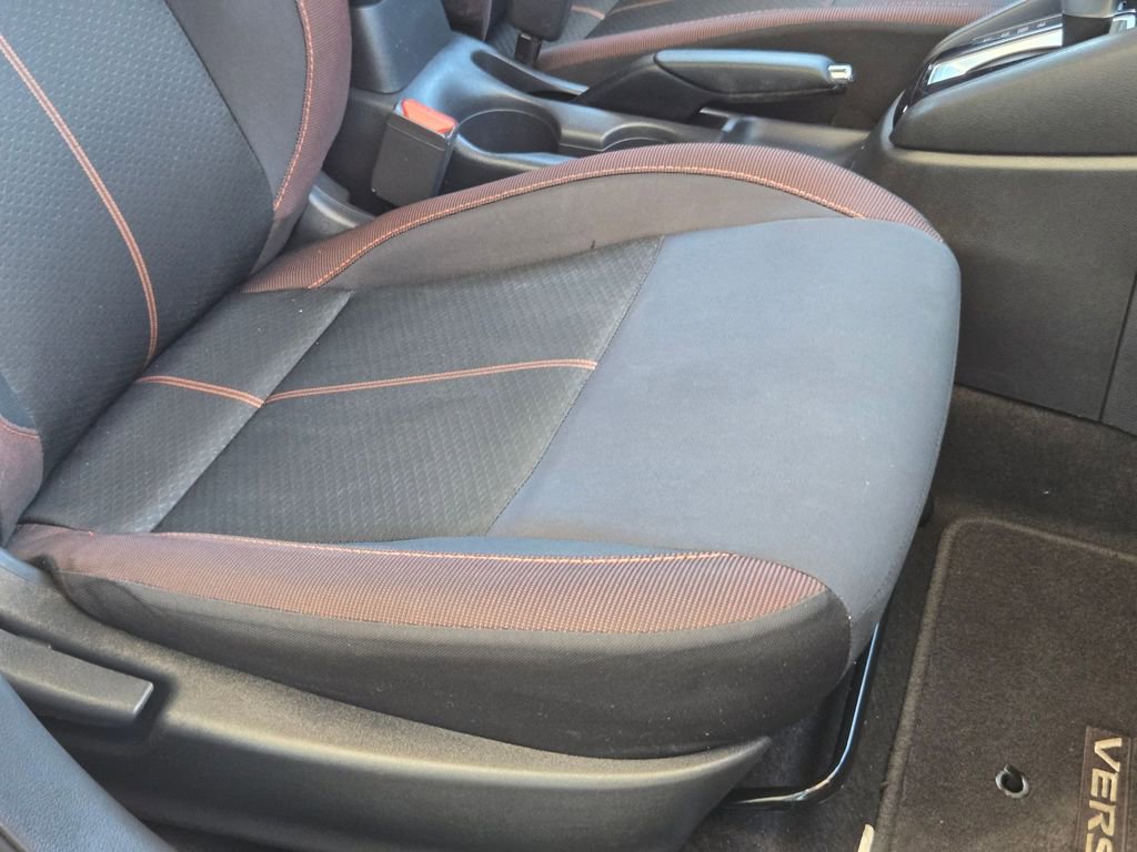 Used 2021 Nissan Versa SR image 27