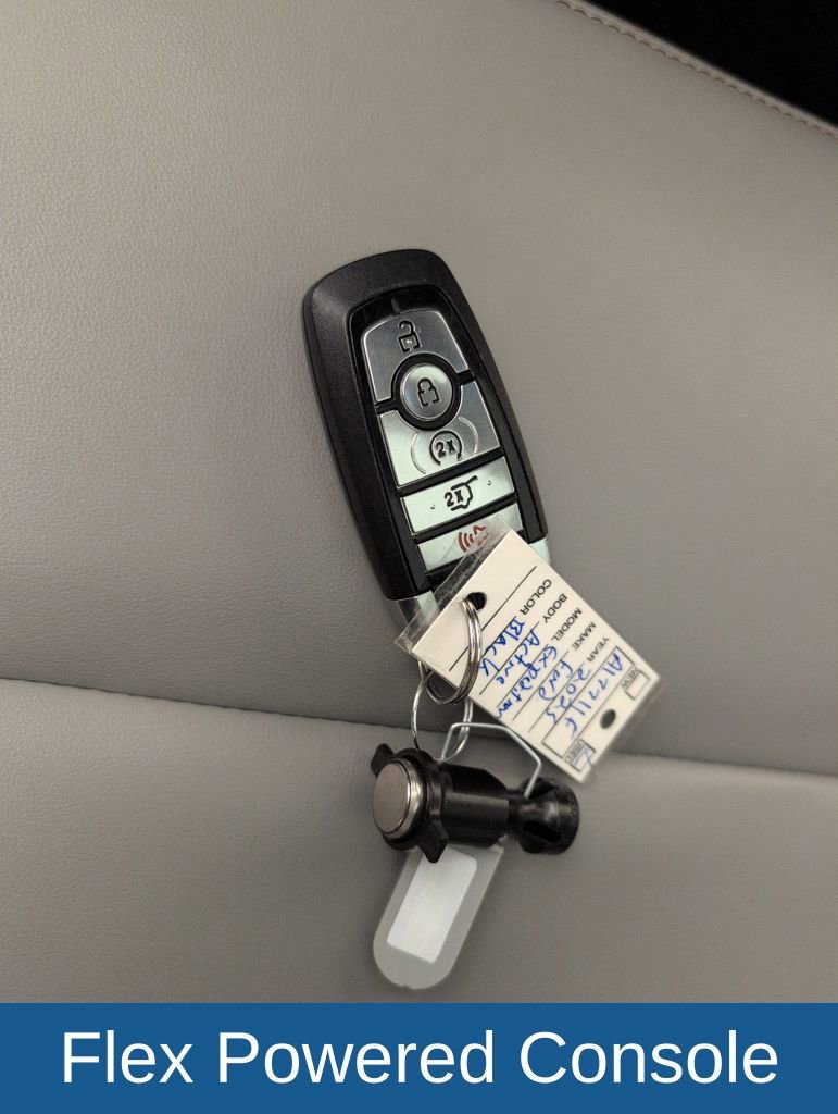 Certified 2025 Ford Expedition Active image 51