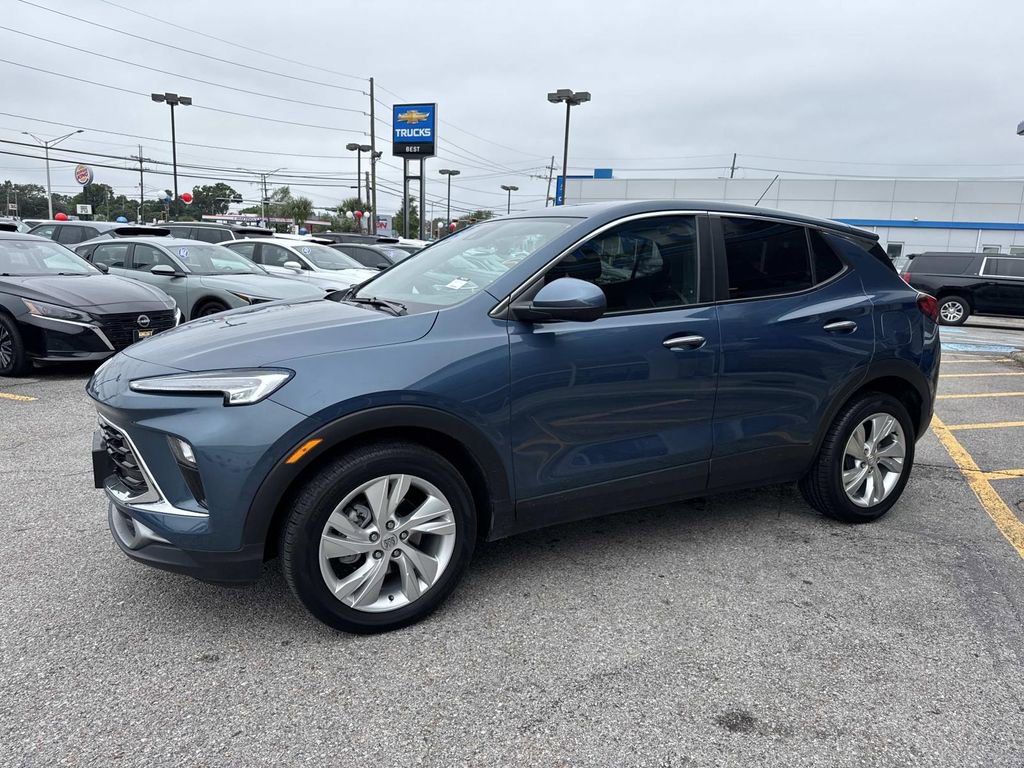 Used 2024 Buick Encore GX Preferred FWD image 4