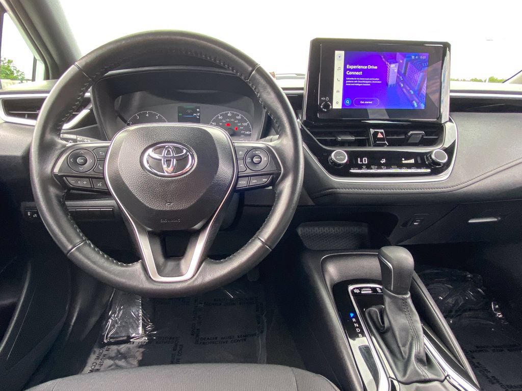 Certified 2025 Toyota Corolla SE FWD image 20