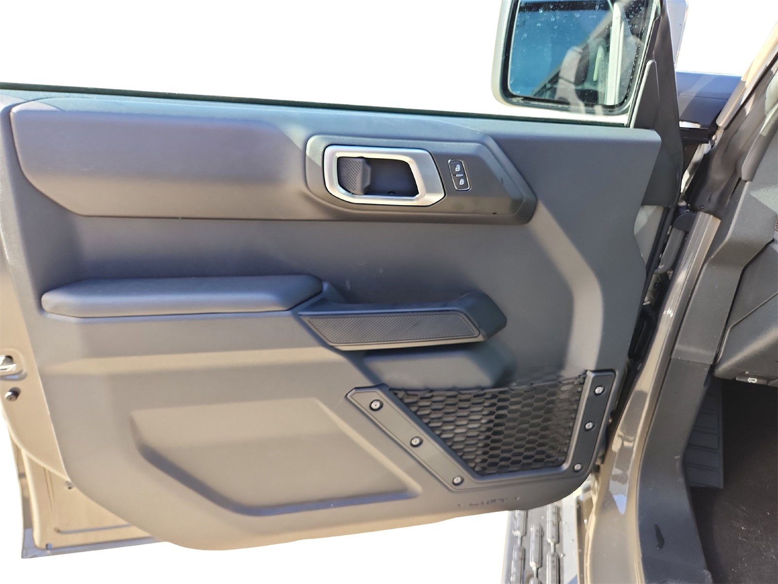 New 2025 Ford Bronco Outer Banks w/ Sasquatch Package image 21