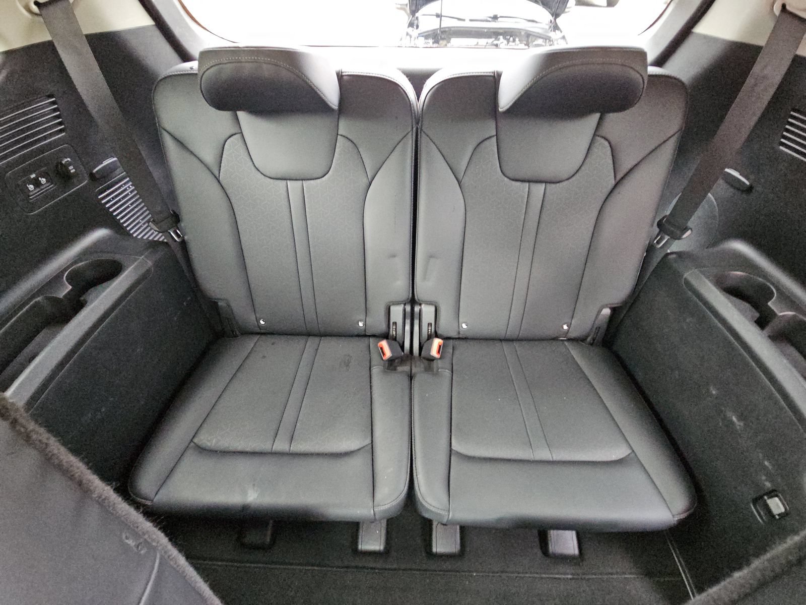Used 2021 Kia Sorento S FWD image 14