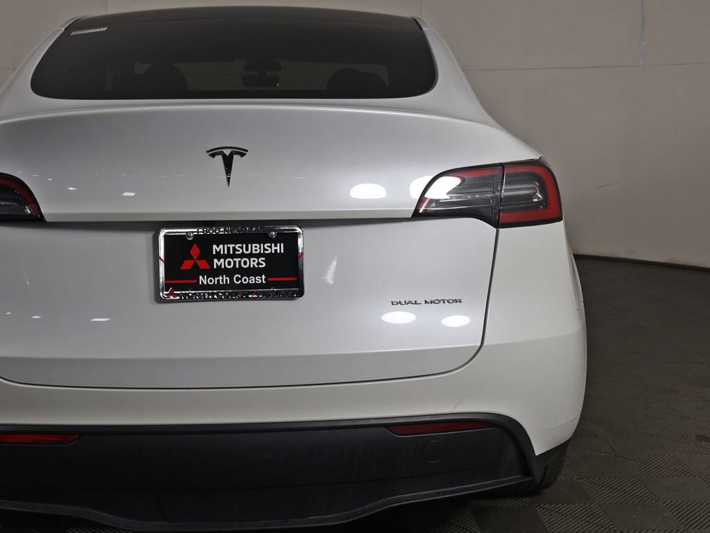 Used 2023 Tesla Model Y Long Range image 16