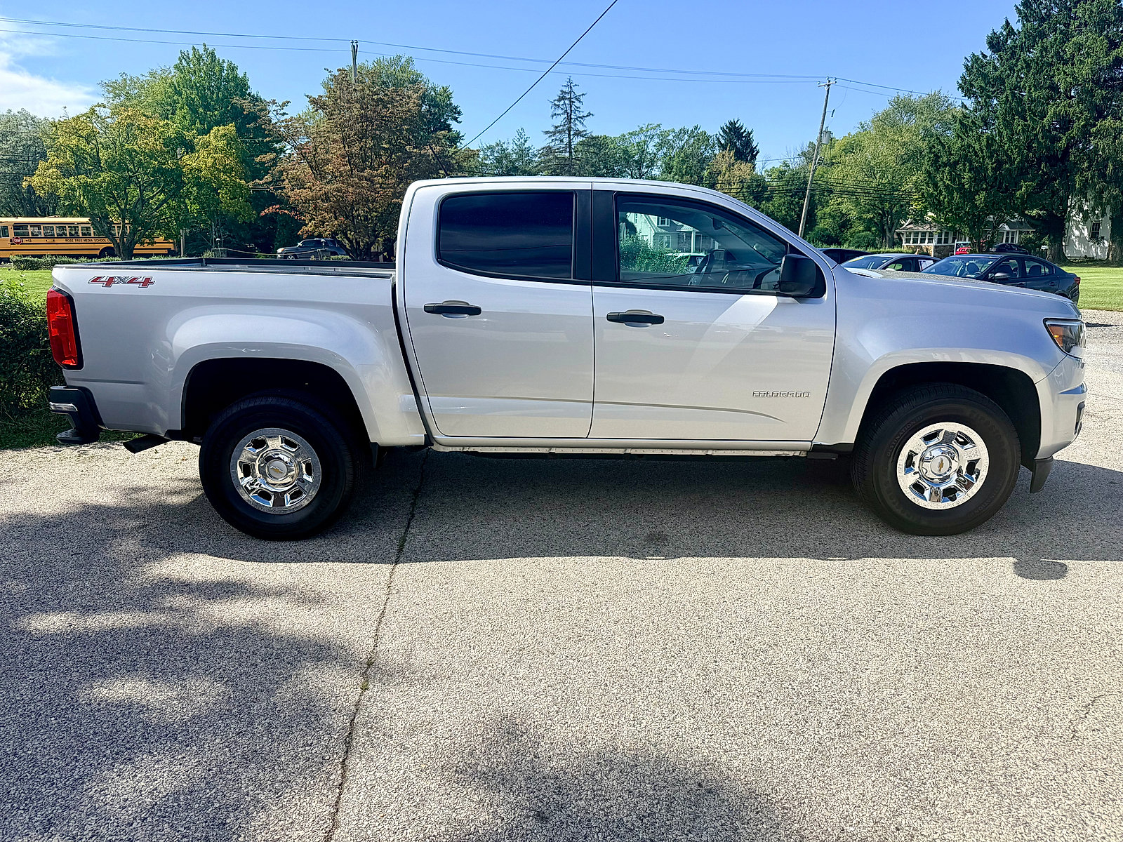 Used 2018 Chevrolet Colorado W/T w/ WT Convenience Package AWD/4WD image 3