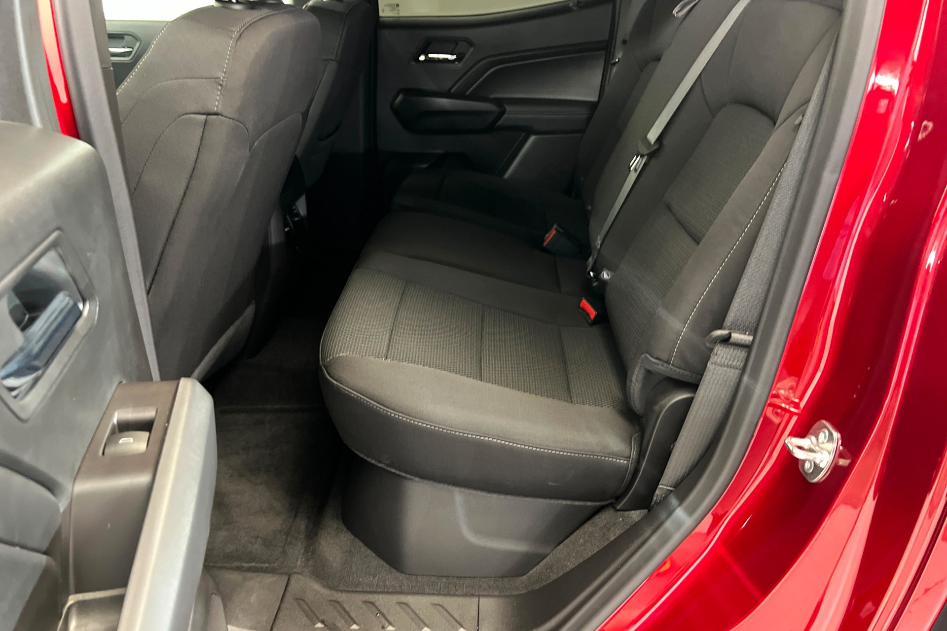 Used 2026 GMC Canyon Elevation RWD image 21