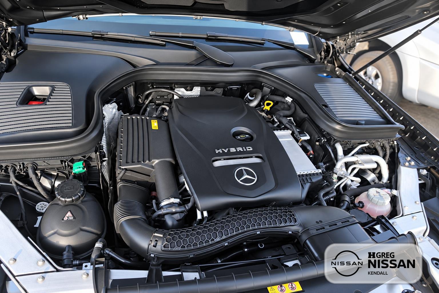 Used 2019 Mercedes-Benz GLC 350e 4MATIC image 11