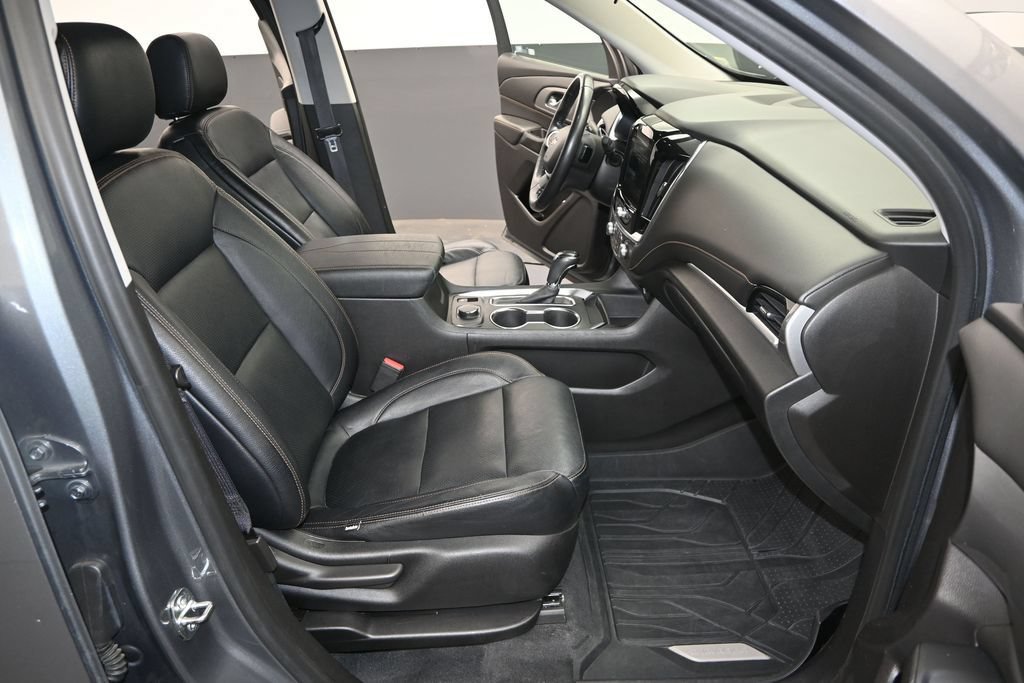 Used 2019 Chevrolet Traverse LT FWD image 30