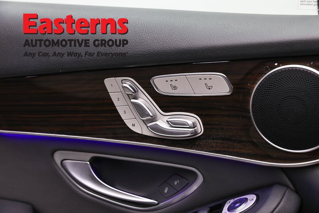 Used 2021 Mercedes-Benz GLC 300 4MATIC w/ Multimedia Package image 21